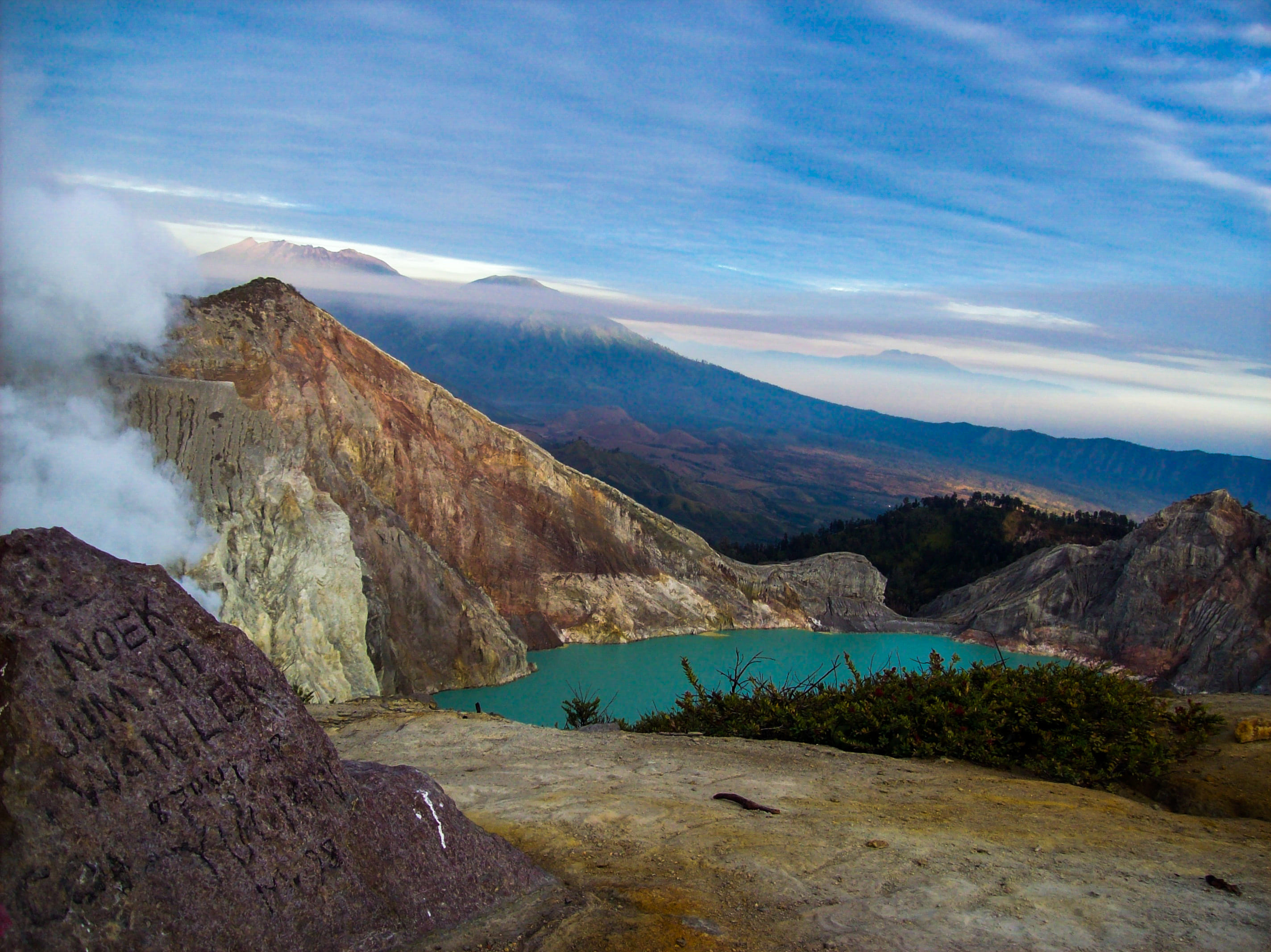 gunung terindah di Indonesia 7