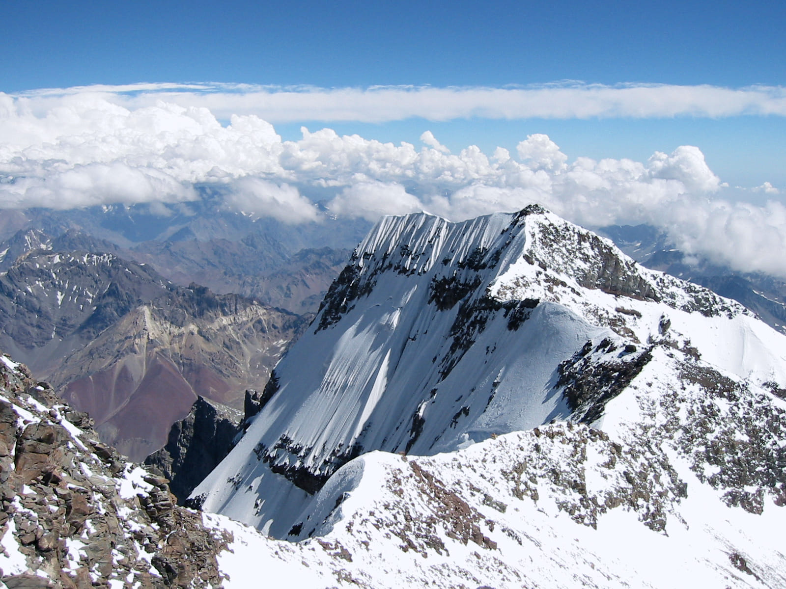 gunung terindah di Indonesia 8